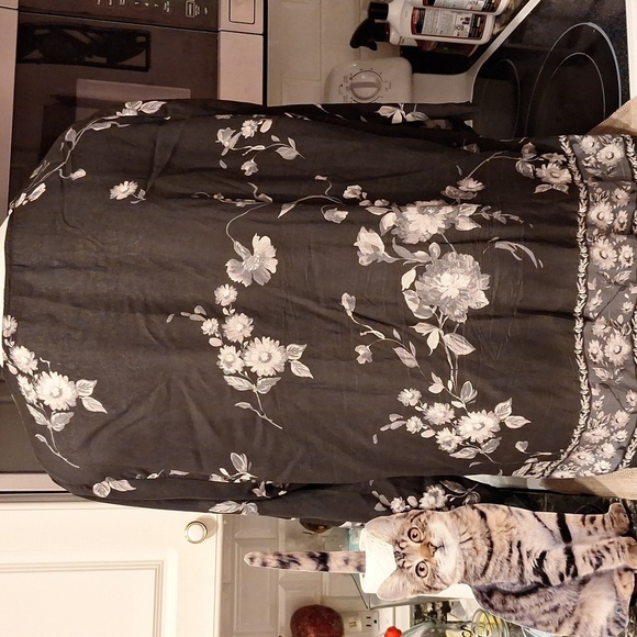 D womens Tolani Collection floral 3/4 sleeve regular size top XL - Picture 2 of 4